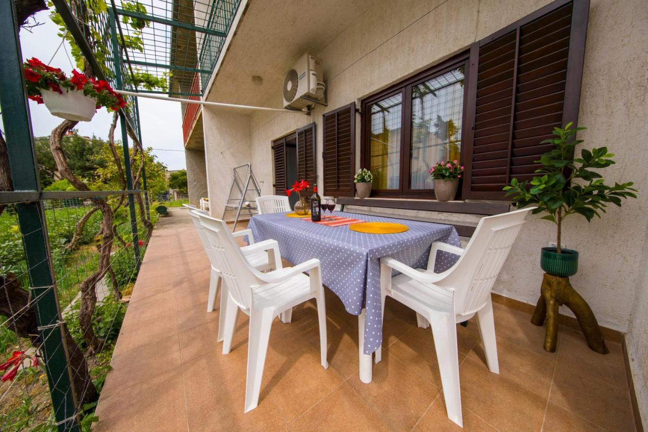 3 Bedroom Apartment Antonio Kaštela Zewnętrze zdjęcie