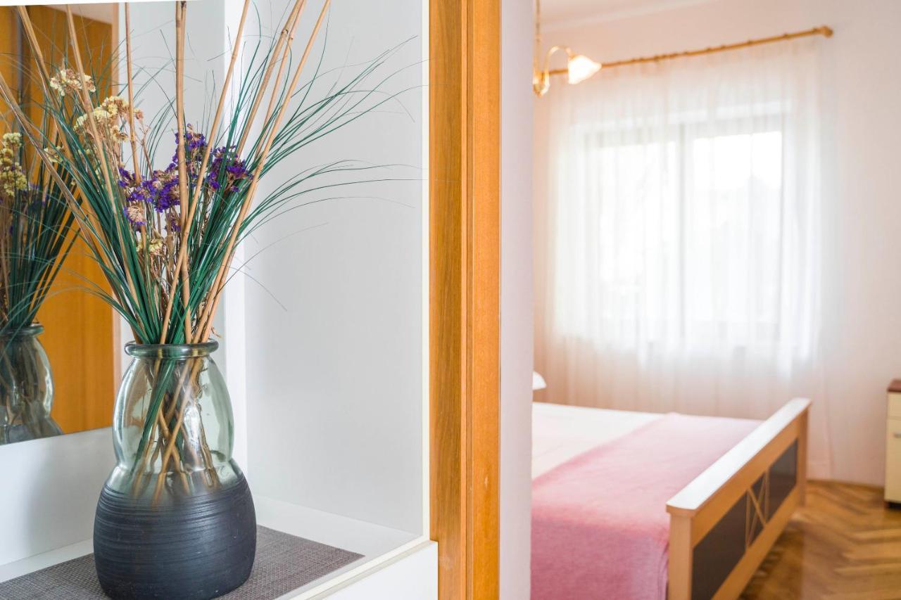 3 Bedroom Apartment Antonio Kaštela Zewnętrze zdjęcie
